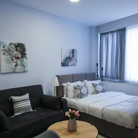 Phaedrus Living Harbour Lux Studio Thessaloníki